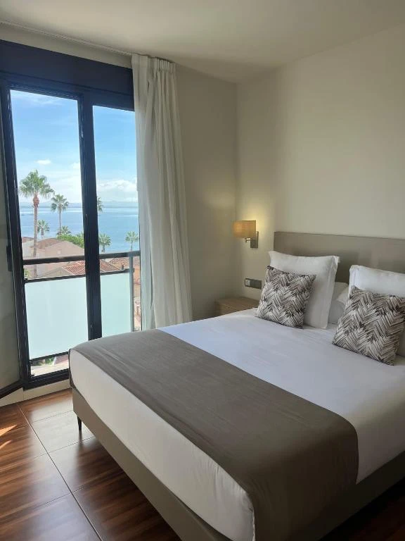 Apartahotel Punta Calera