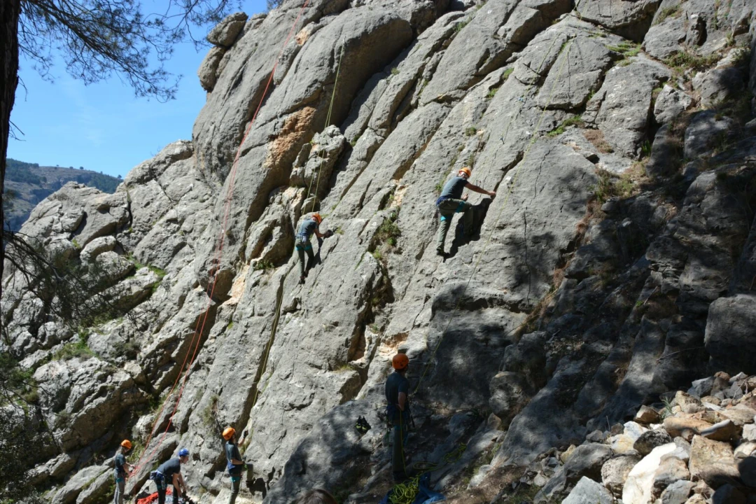 Escalada Deportiva Peñon Del Gallo Cazorla