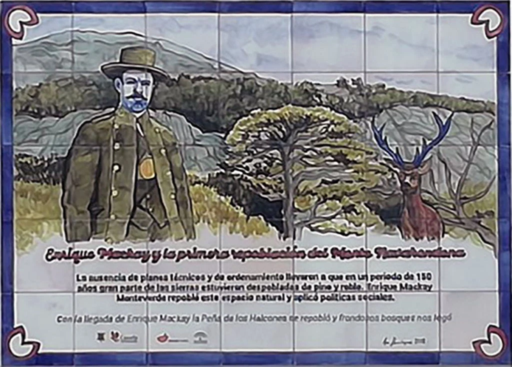 Mural cerámico Enrique Mackay y la primera repoblación del Monte Navahondona