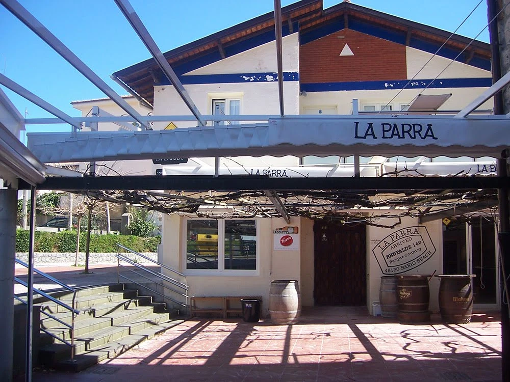 LA PARRA HOSTEL