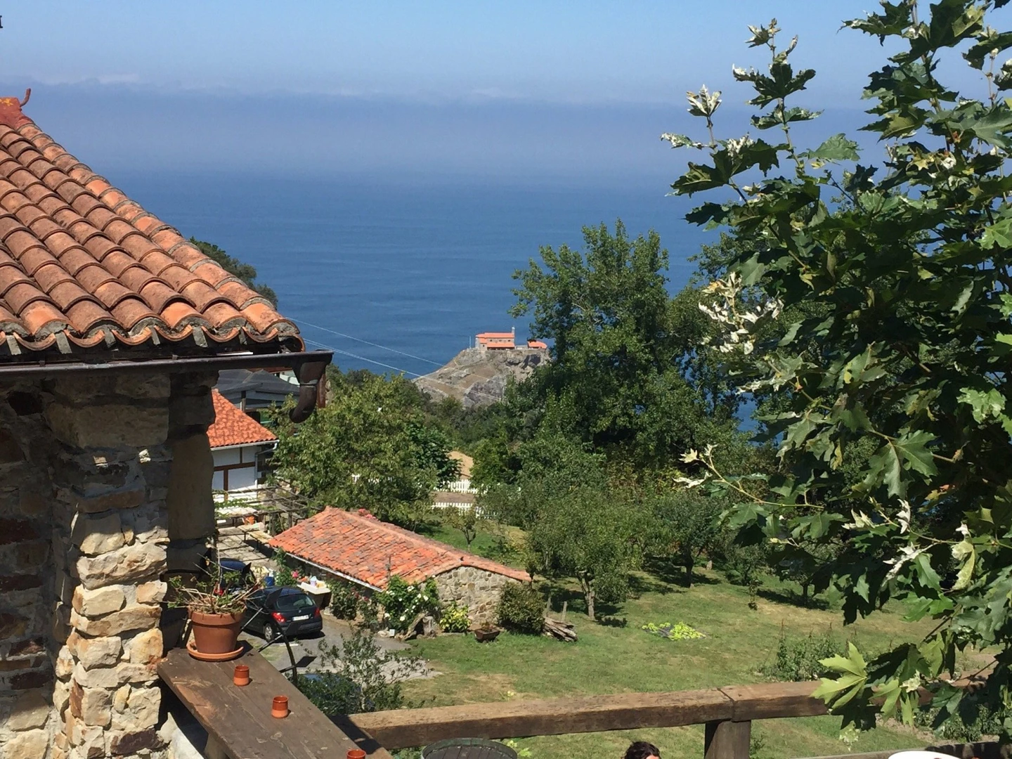 GAZTELU BEGI PENSION