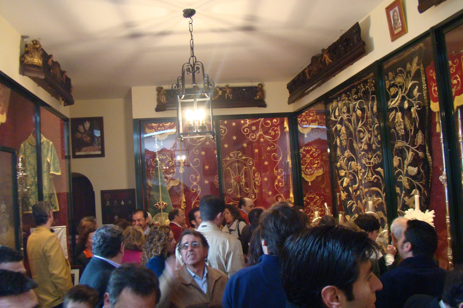 Colección museográfica de la Hermandad de la Vera Cruz