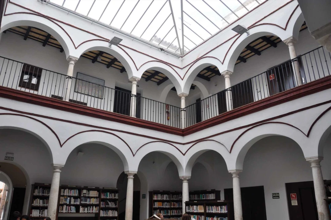 Casa Palacio de los Pareja (Biblioteca Municipal)