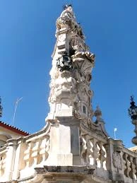 Monumento Virgen del Valle y San Pablo