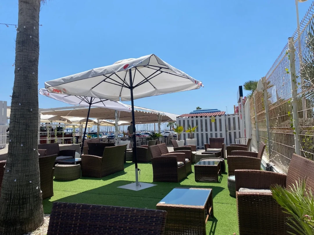 Mediterráneo Beach Club