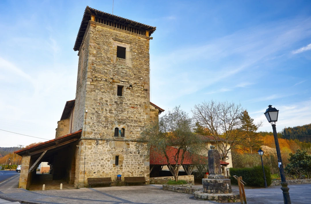 La Iglesia de San Salvador de Fruiz