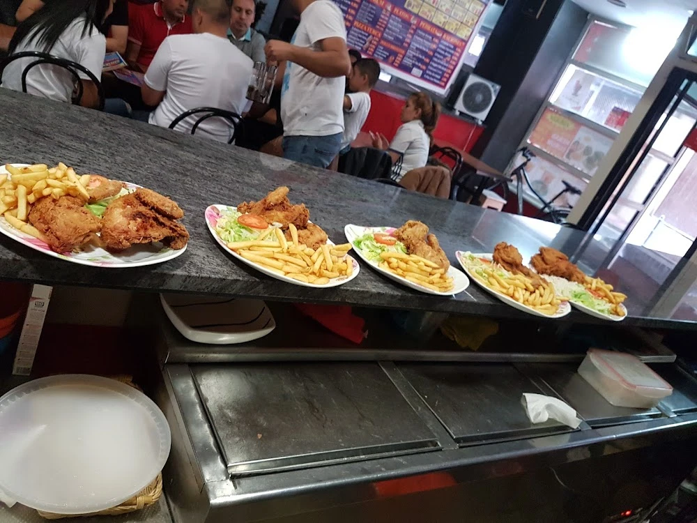 Khan Kebab y pizzería Plentzia