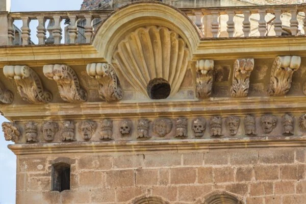 ¿Brujas y Hechiceras?