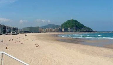 Faro de la Plata, entre San Sebastián y Pasaia