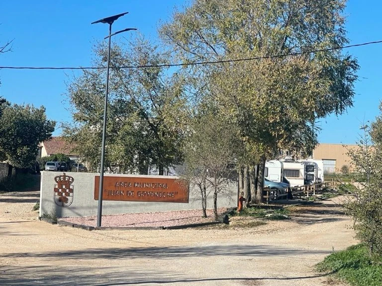 Aire de Camping-cars "Juan de Goyeneche"