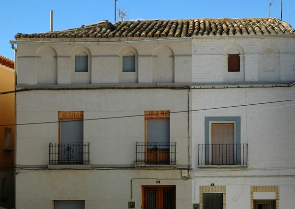 Casa (calle Mayor 8-10)