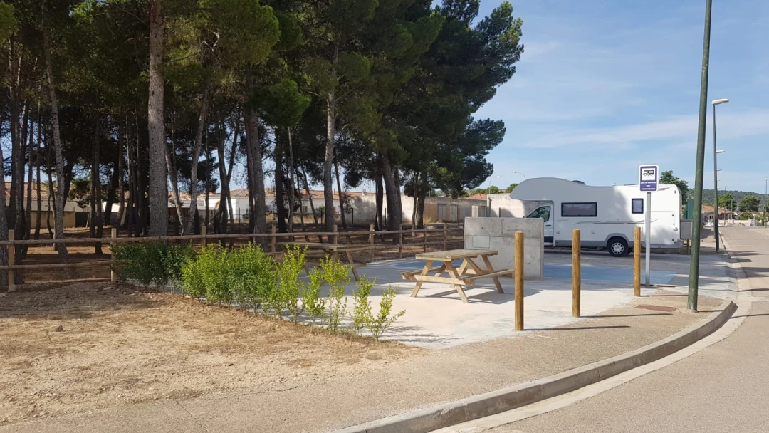 Área de autocaravanas (Escatrón)