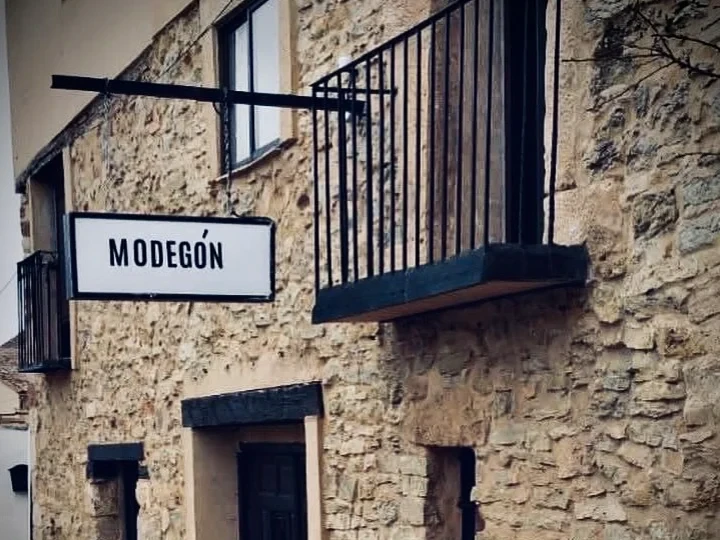 Hostal Modegón