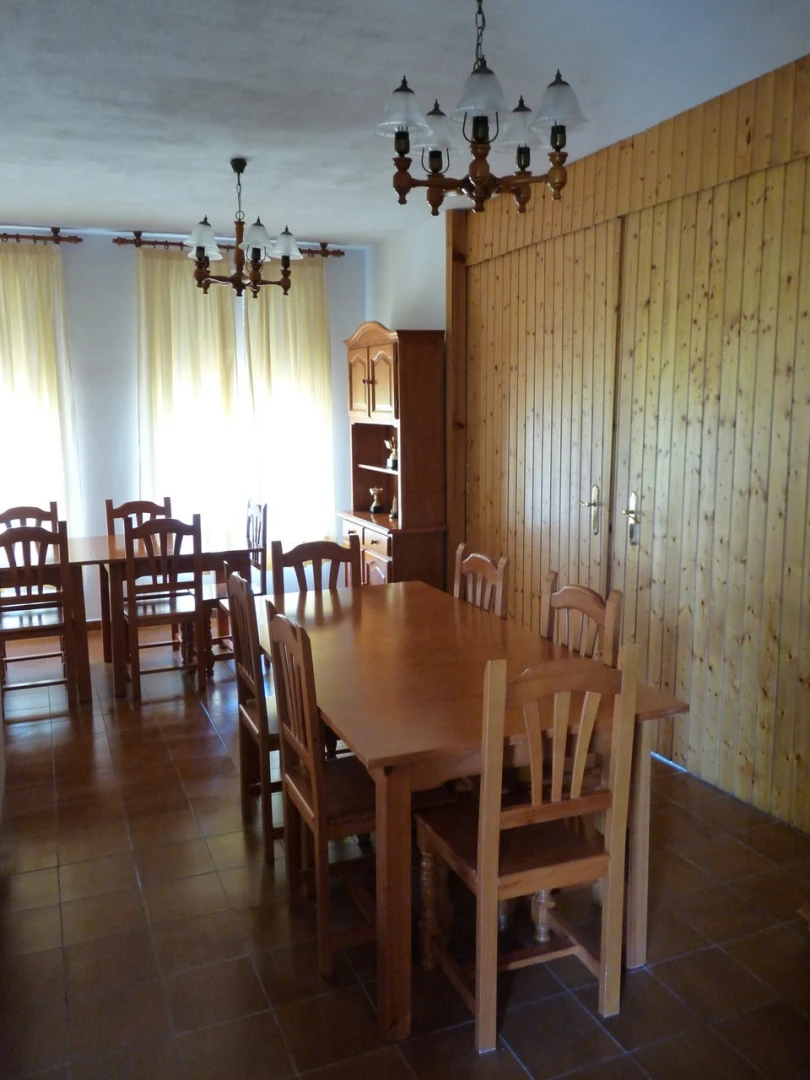 Hostal Rural Cuevas De Longarza