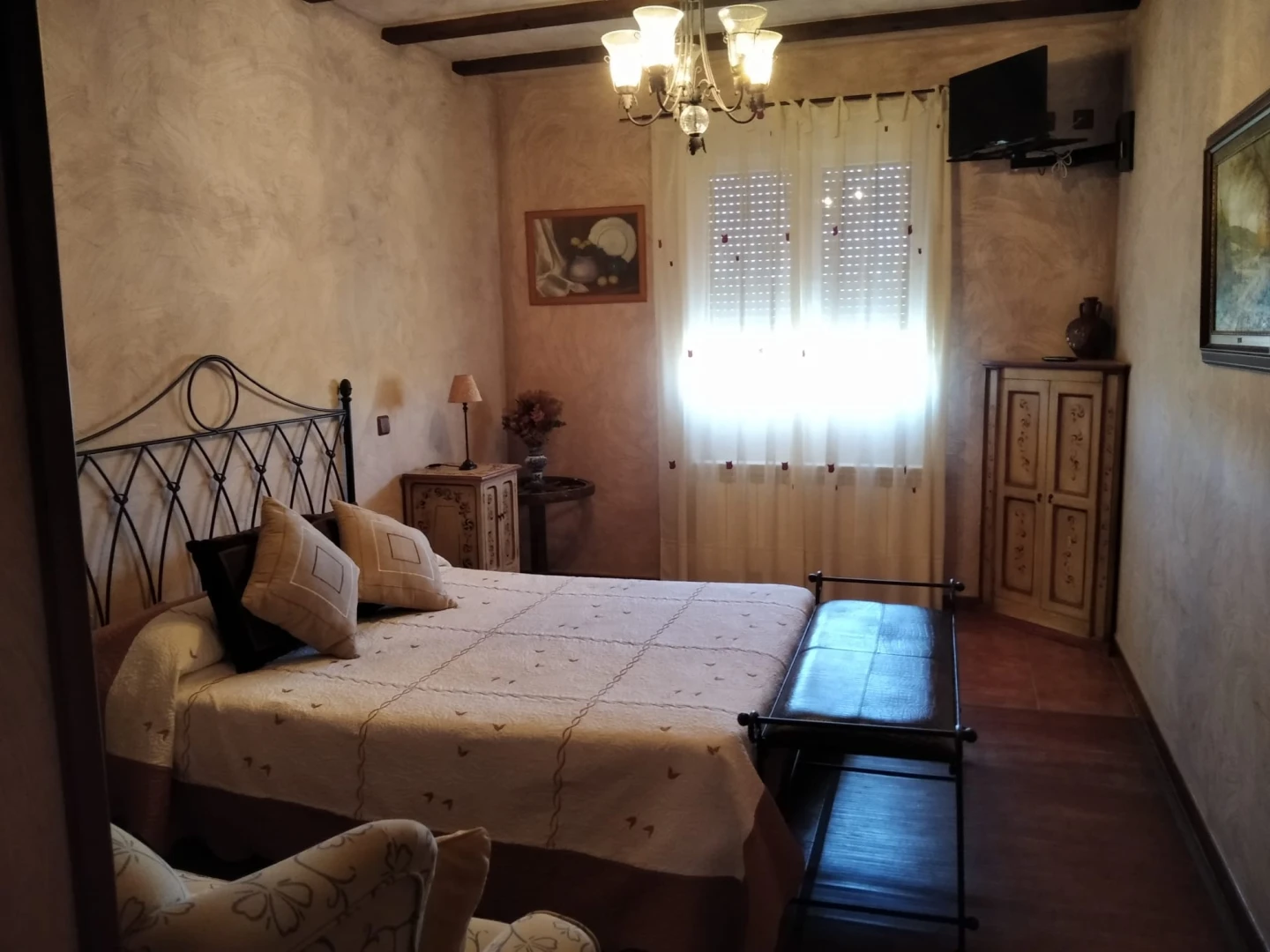 Hostal La Hoz, S.L.