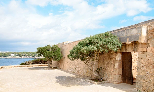 És Fortí