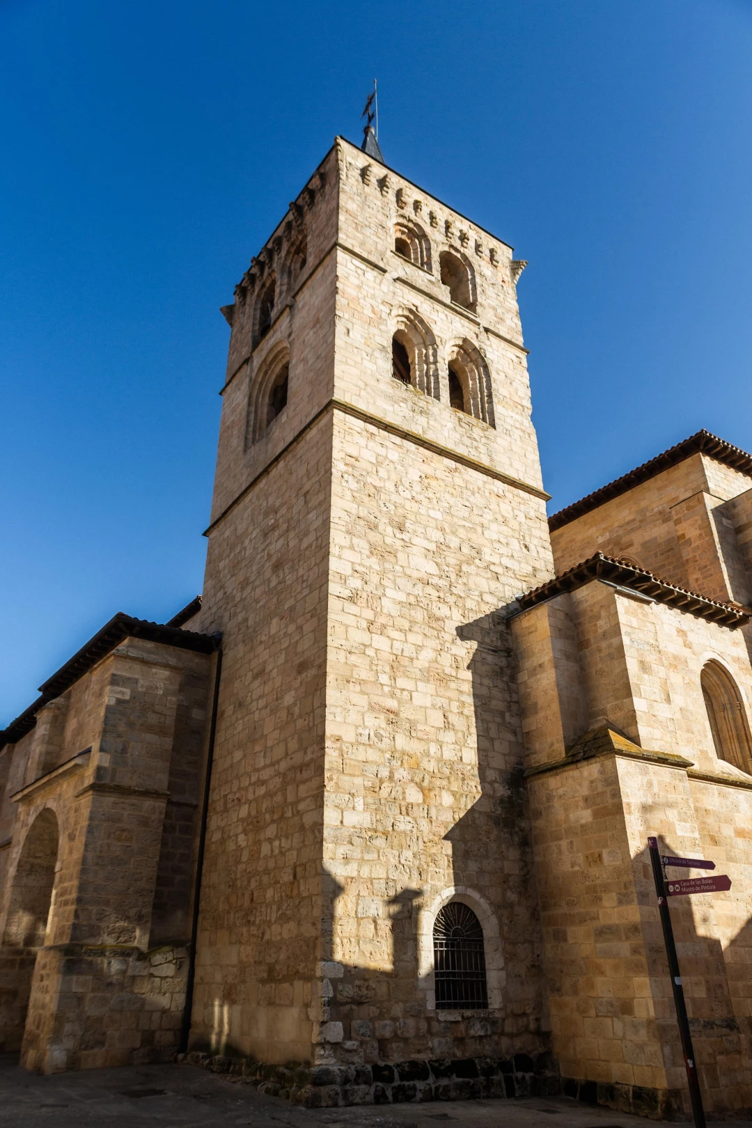 Iglesia Santa María la Real
