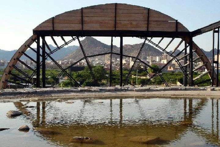 Norias