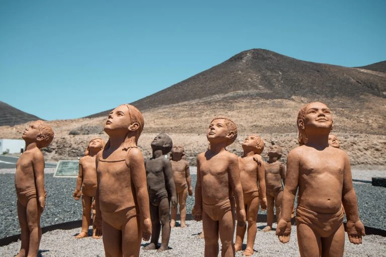 Los Niños de La Rotonda