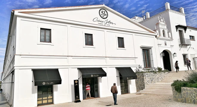 Bodega Cinco Jotas