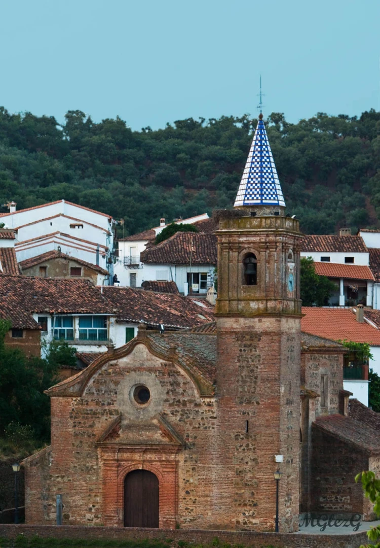 Iglesia parroquial del Divino Salvador del Mundo
