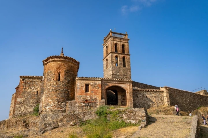 Fiestas de San Cristóbal de Almonaster