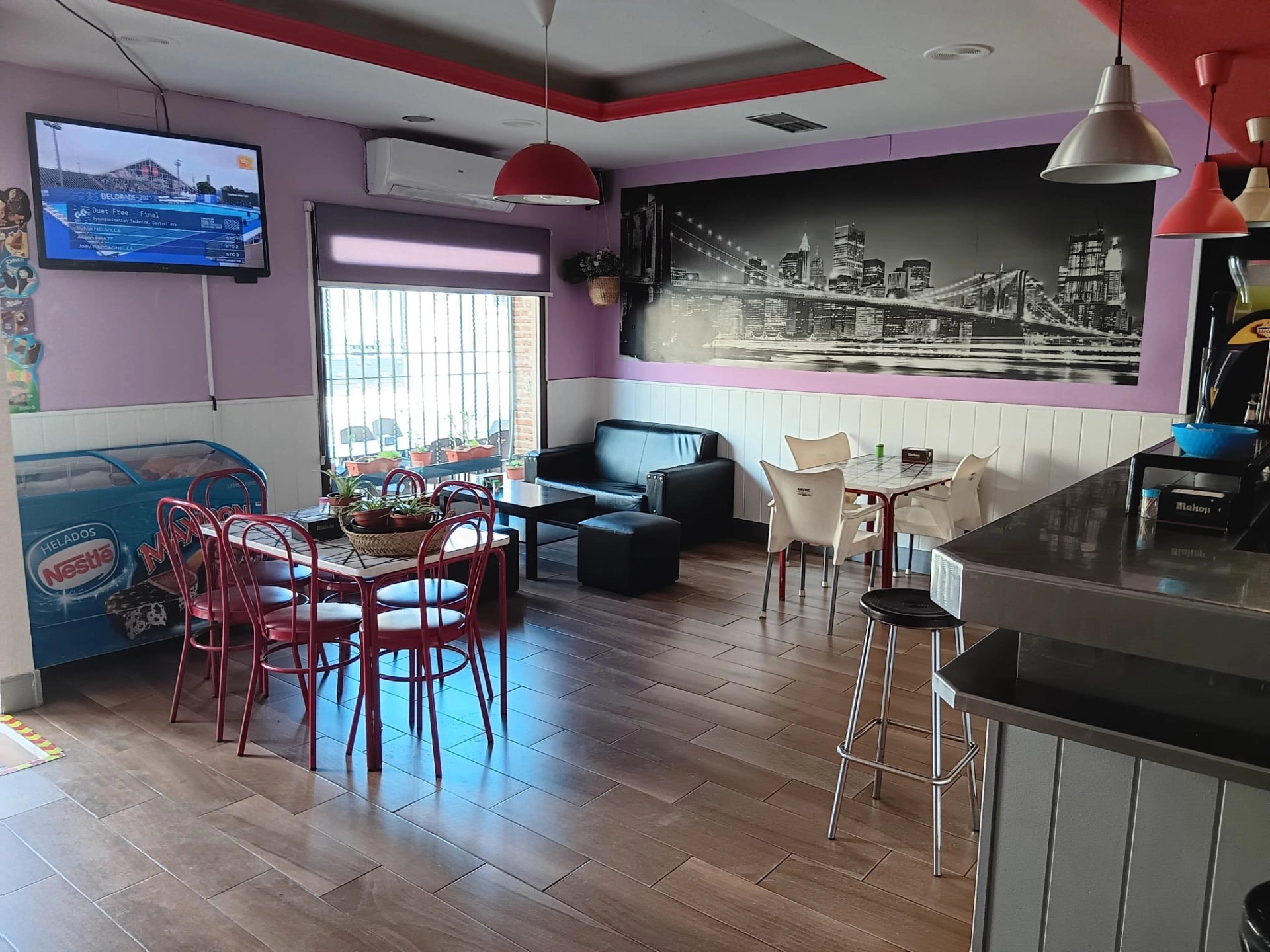 Bar Charly’s