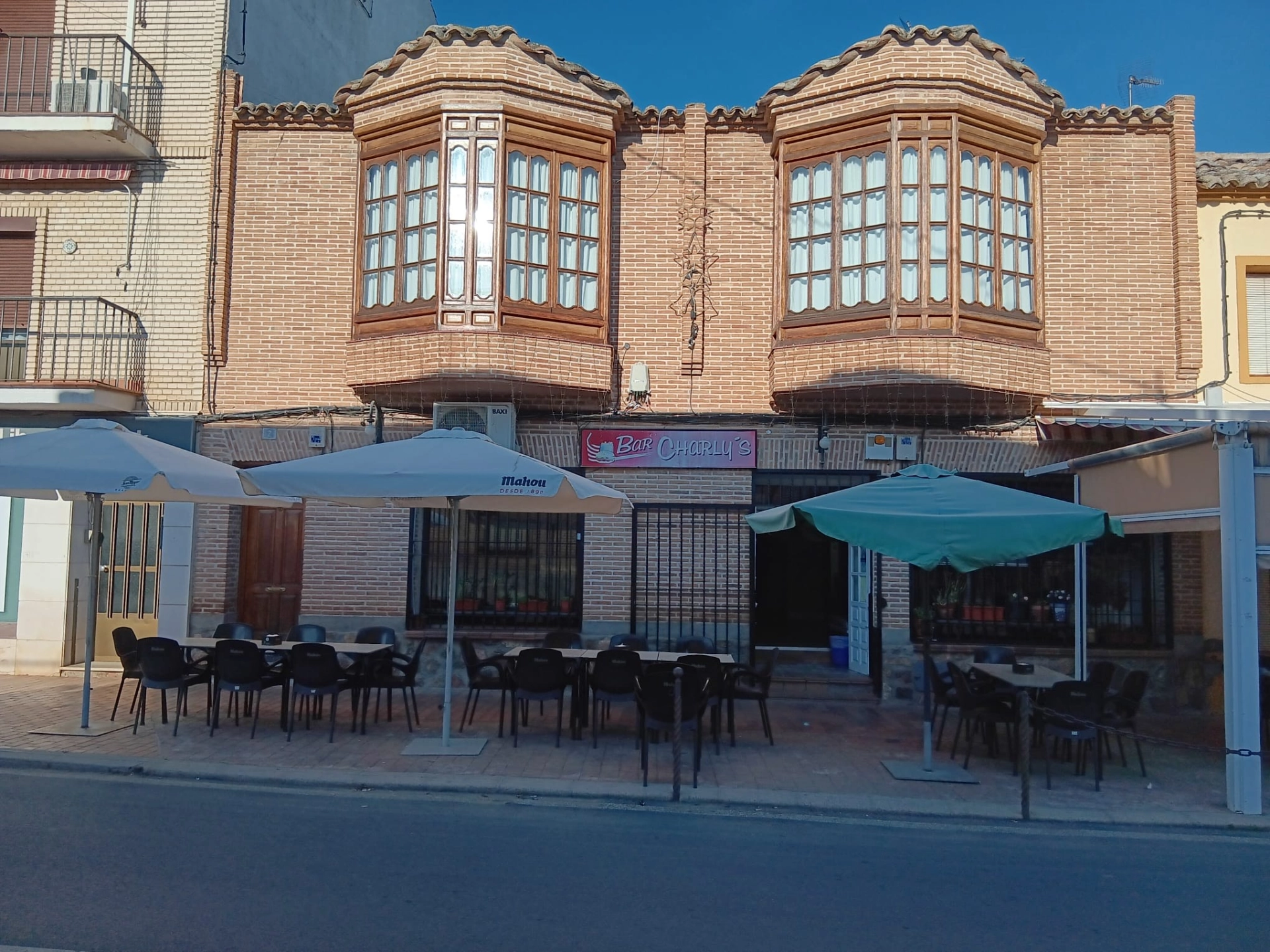 Bar Charly’s