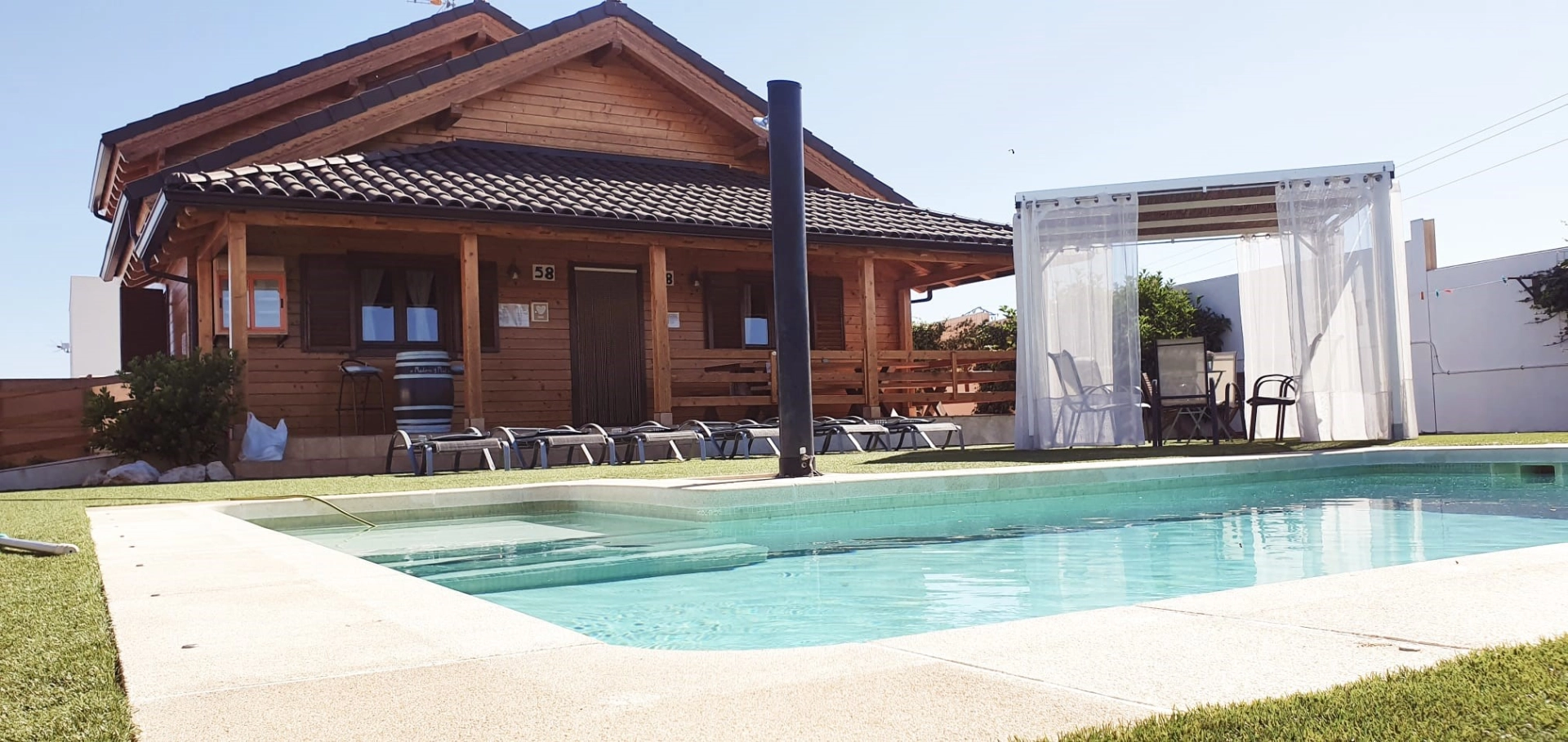 Casa Rural Madera y Miel